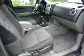 Ford Ranger 2.5 TDCi Double Cab XLT 4x4 105kW, M5, 4d. - 9