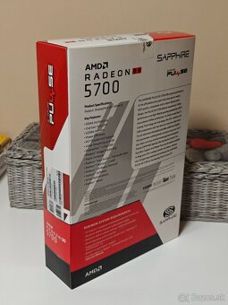 Sapphire PULSE Radeon RX 5700 8G - 9