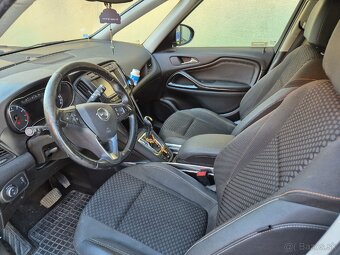 Predám 7 miestny Opel Zafira C Innovation - 9