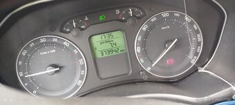 Predám Škodu Octaviu 2 combi 1.9tdi 77kw - 9