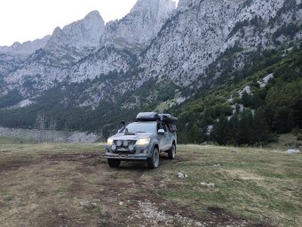 Toyota Hilux 3,0 D4D AT Double Cab - 9