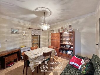 Na predaj 4-izbový rodinný dom s rozľahlým pozemkom Andovce - 9