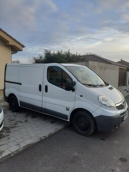 Predám Opel VIVARO - 9