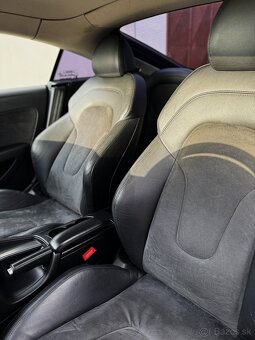 Audi TT Coupé 3.2 quattro DSG - 9