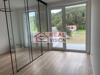 NOVOSTAVBA 2 izbový byt s balkónom, pivničnou kobkou, parkov - 9