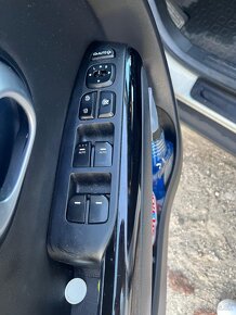 Soul 1,6 diesel 94 kw automat r.v.2013 - 9