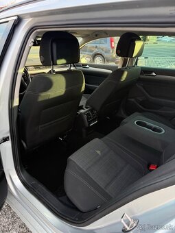 Volkswagen Passat Variant 2.0 TDI EVO Business - 9