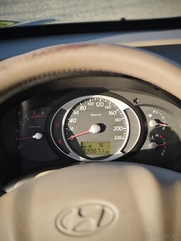 Hyundai Tucson 2.0 CRDi 4x4 - 9