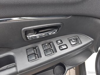 Mitsubishi ASX 2,3d 4x4 AT/6 nové v SR, 1.majiteľ - 9