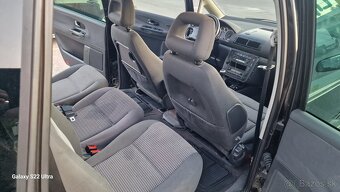 Predám Alhambra 1,9l 85kw 2004 4x4 - 9