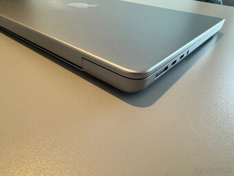 Macbook Pro 14 M1 Pro SG/10C CPU/14C GPU/32GB/1TB/KB-CZ/CZK - 9