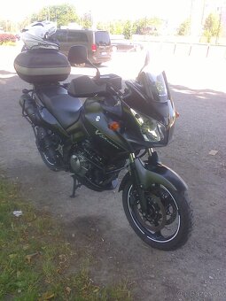 Suzuki DL650 - 9