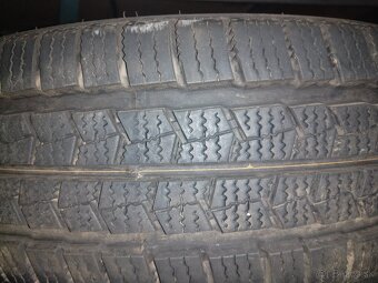 215/70r16C zimné - 9