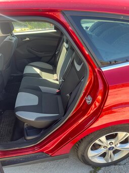 Ford Focus combi - 9