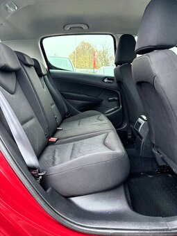 Peugeot 308 1.6 HDi FAP Confort Pack M6 - 9