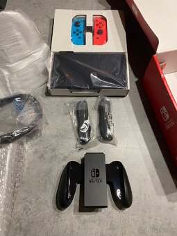 P/V Nové Nintendo Switch OLED + hra Zelda - 9