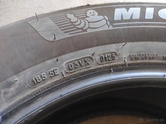 Celoročné pneumatiky 265/60 R18 Michelin - 9