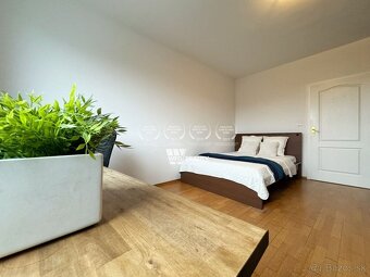 Drotárska cesta_4 izb. byt /122m2/ s garážovým státim, šatní - 9