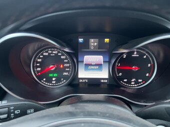 Predám MB C250 (W205) 4x4 150kW 240tis km MB servis TOP stav - 9