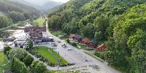 Zrubová chata v areáli Snowland Valča - ideálne miesto na od - 9