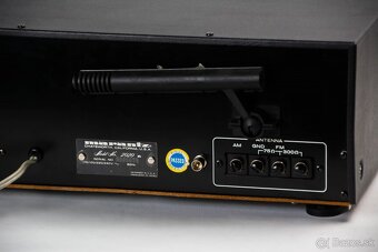 MARANTZ Model 2020 / prémiový tuner - 9