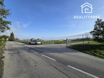 Na predaj: pozemok 20000 m2 , Blatná na Ostrove , okr. Duna - 9
