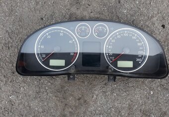 Interiérové diely VW Passat b5.5 Škoda Superb 1 - 9