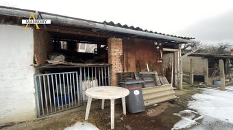 Na predaj rodinný dom v Somosköújfalu na pozemku 1 848 m2 za - 9