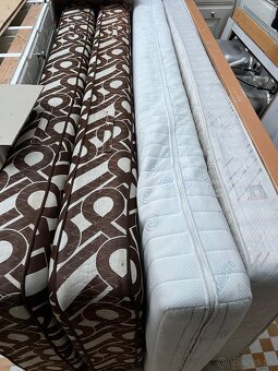 Predám 2x dvojposchodova posteľ z masívu - 9