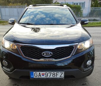 KIA Sorento - 9