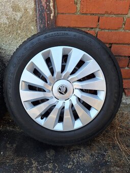 5x112 R16 205/60 - 9