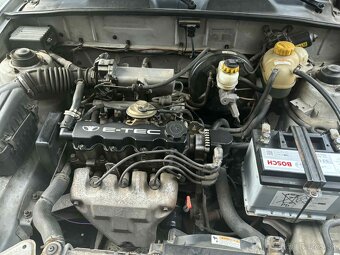Daewoo Lanos 1.5 63kW 1998 - 9