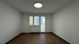 Novozrekonštruovaný priestranný 3 izbový byt, Bratislava-DNV - 9