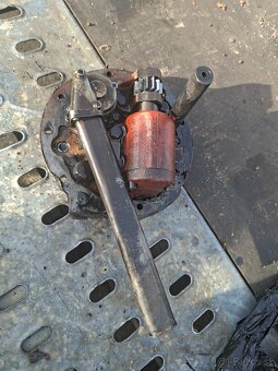 ROZPREDAM TRAKTOR ZETOR 6245 PO CASTIACH - 9