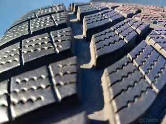 215/55 r17 zimne pneumatiky goodyear - 9