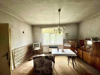 ZNÍŽENÁ CENA➔Rodinný dom s potenciálom v obci Záhorce - 9