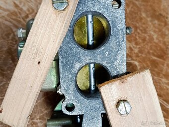 BRDM 2 - karburátor K126M - NOVÝ - 9