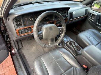 JEEP GRAND CHEROKEE 5,2i - 9