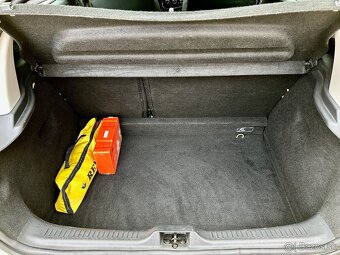 Renault Clio 1.2 - 9
