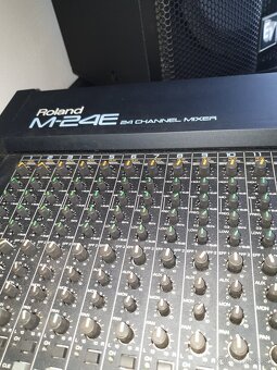 Roland M-24E Mixážny pult - 9