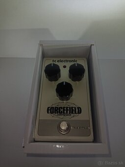 SIMPLIFIER amp a FORCEFIELD compressor - gitarové efekty - 9