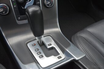 Volvo S60 2.4 Summum, 5-valec, Automat - 9