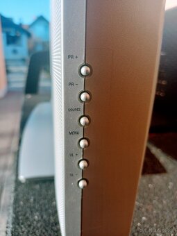 LCD televízor - 9