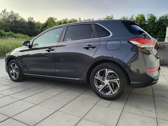 Hyundai i30, 1.5 DPi benzín, 45 tis. KM, V ZÁRUKE, Nové v SR - 9