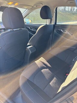 Hyundai i30 - 9
