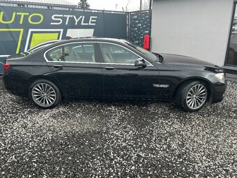 BMW Rad 7 730d - 9