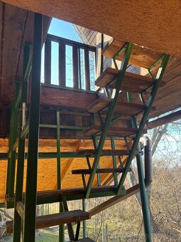 PREDAJ, PODLUŽANY - VINIČNÝ DOMČEK S VINOHRADOM - 9