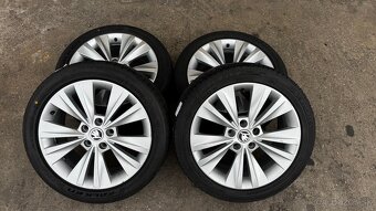 Škoda Superb letne kolesa 225/45R17 - 9