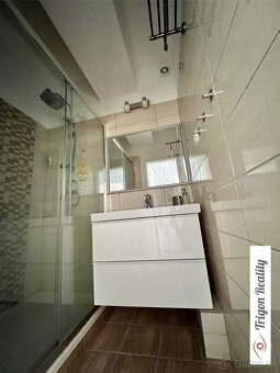 KN CENTRUM – Byt s loggiu – parkovanie vo dvore - 9