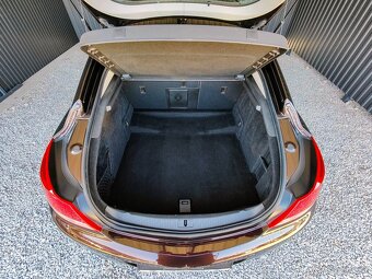 Opel Insignia 2.0 CDTI 160k Cosmo - 9